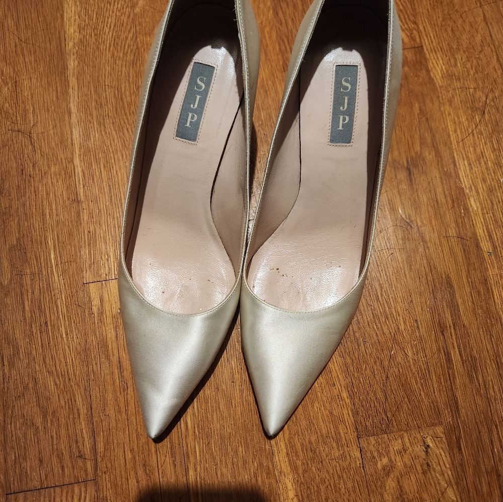 SJP cream pumps